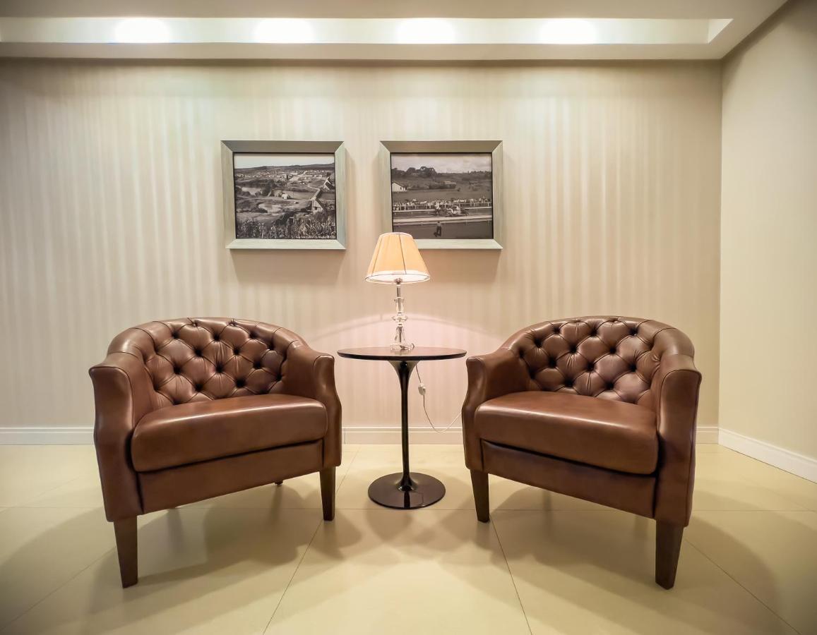 Tri Hotel Xanxerê エクステリア 写真