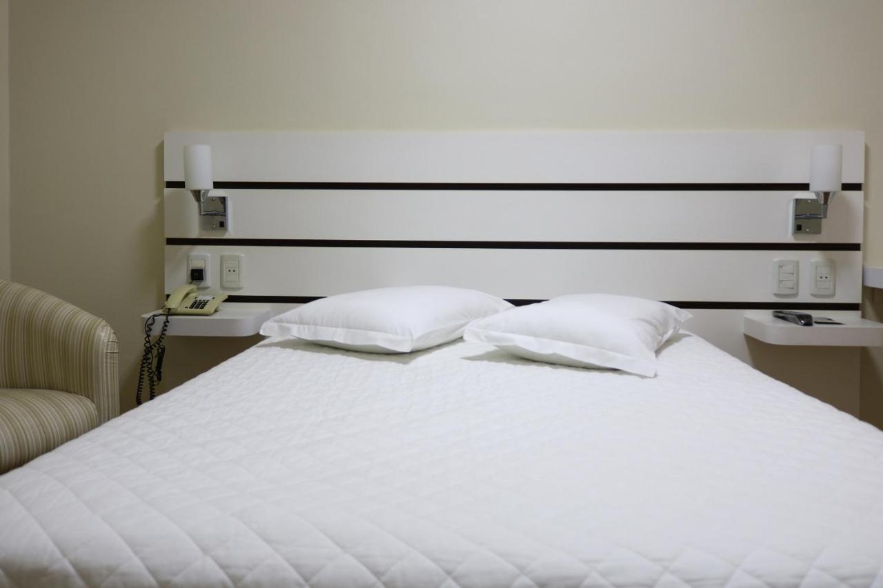 Tri Hotel Xanxerê エクステリア 写真