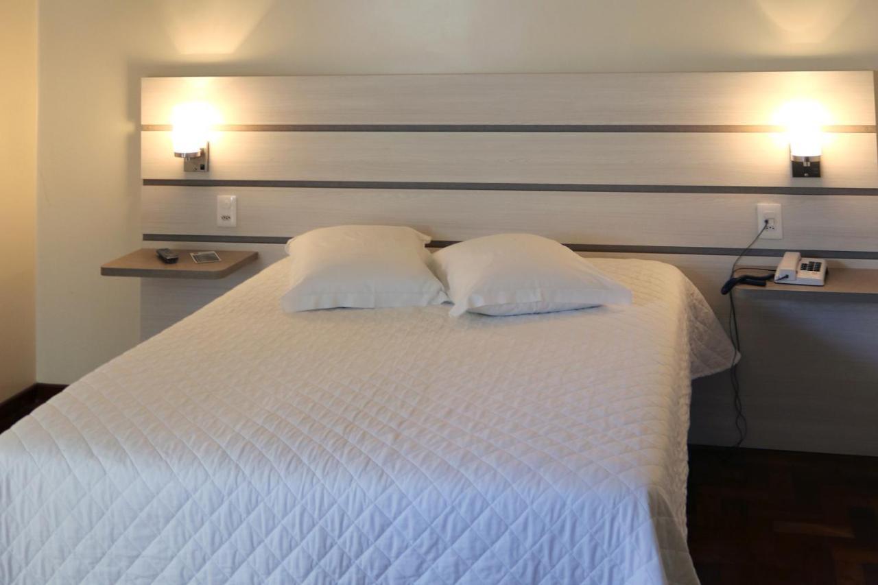 Tri Hotel Xanxerê エクステリア 写真