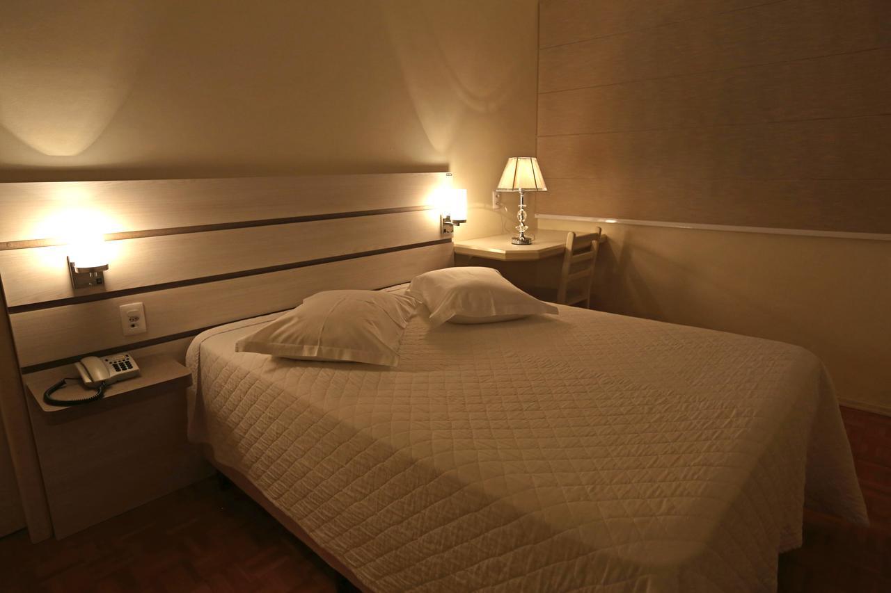 Tri Hotel Xanxerê エクステリア 写真